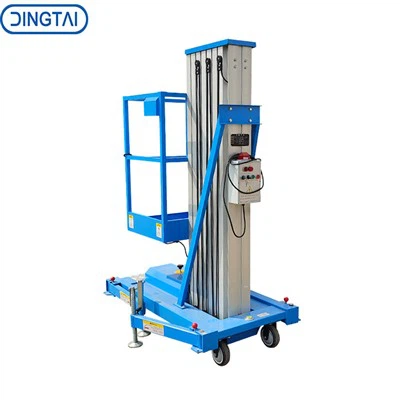 Empuje alrededor del elevador de mástil vertical